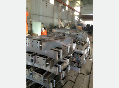 Trụ lan cần cẩu Trụ lan cần cẩu